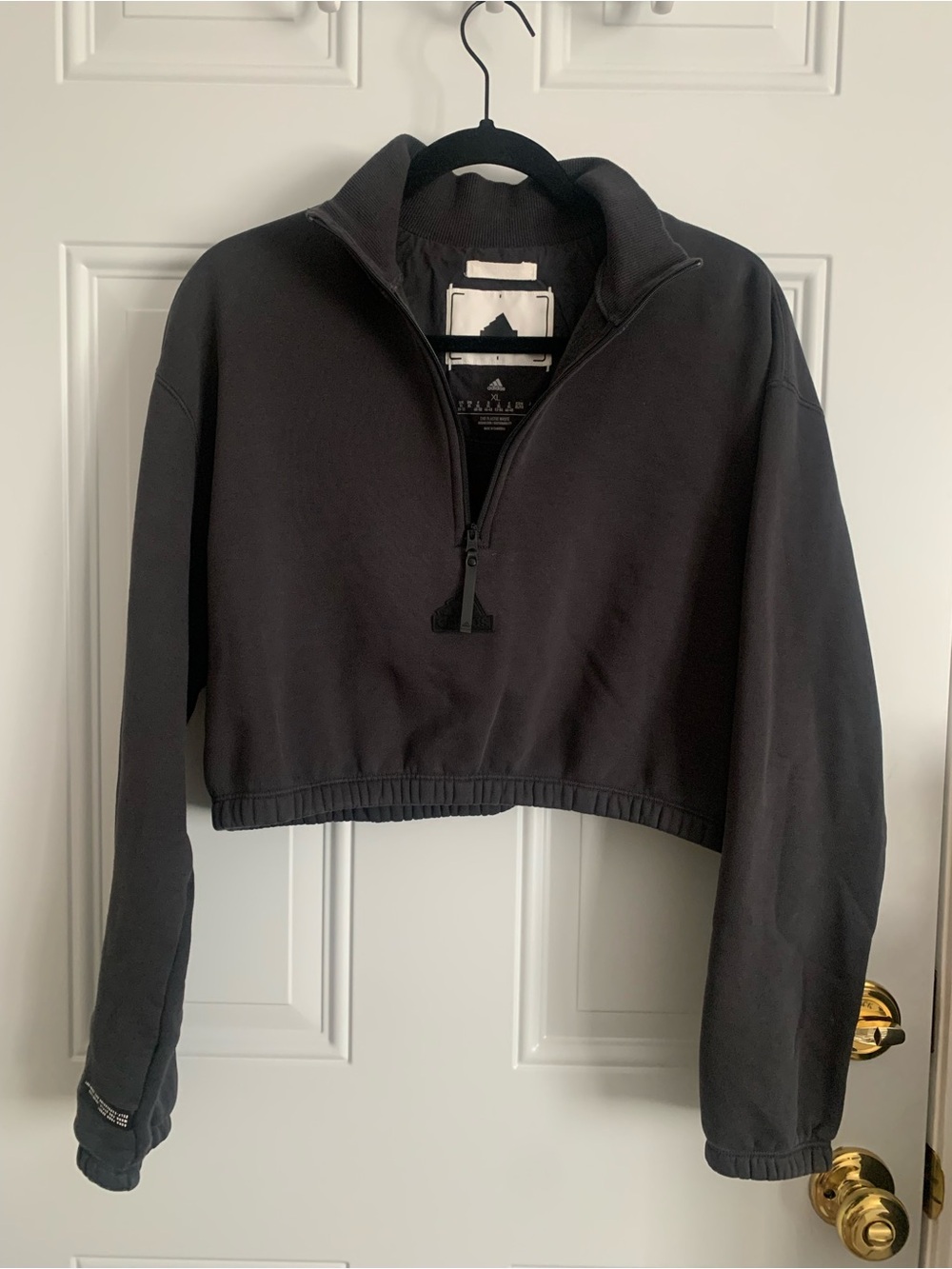 Adidas cropped half zip sweatshirt